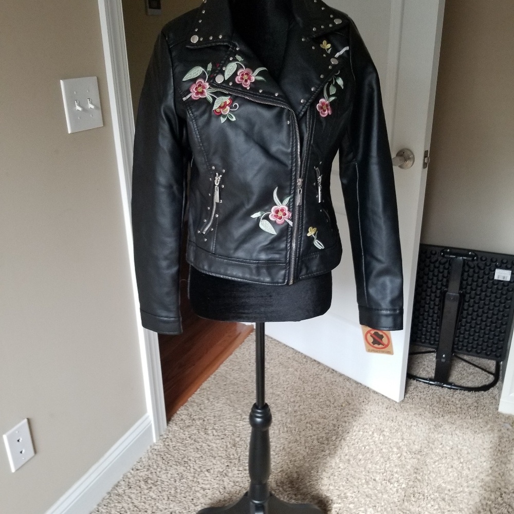 New...Bomber Jacket - Picture 2 of 2